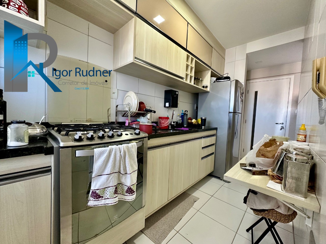 Apartamento à venda com 2 quartos, 60m² - Foto 13