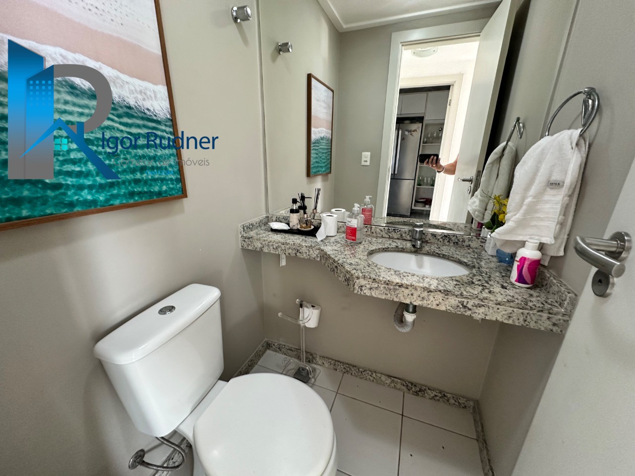 Apartamento à venda com 3 quartos, 143m² - Foto 8