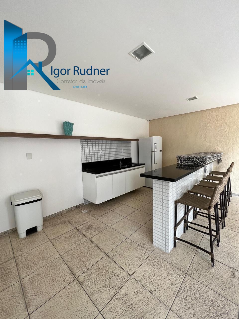 Apartamento à venda com 2 quartos, 60m² - Foto 30