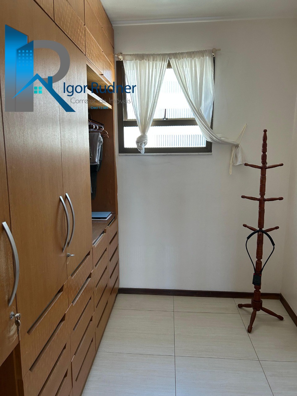Apartamento à venda com 4 quartos, 183m² - Foto 21