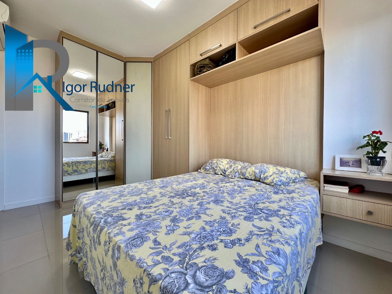 Apartamento à venda com 2 quartos, 60m² - Foto 9