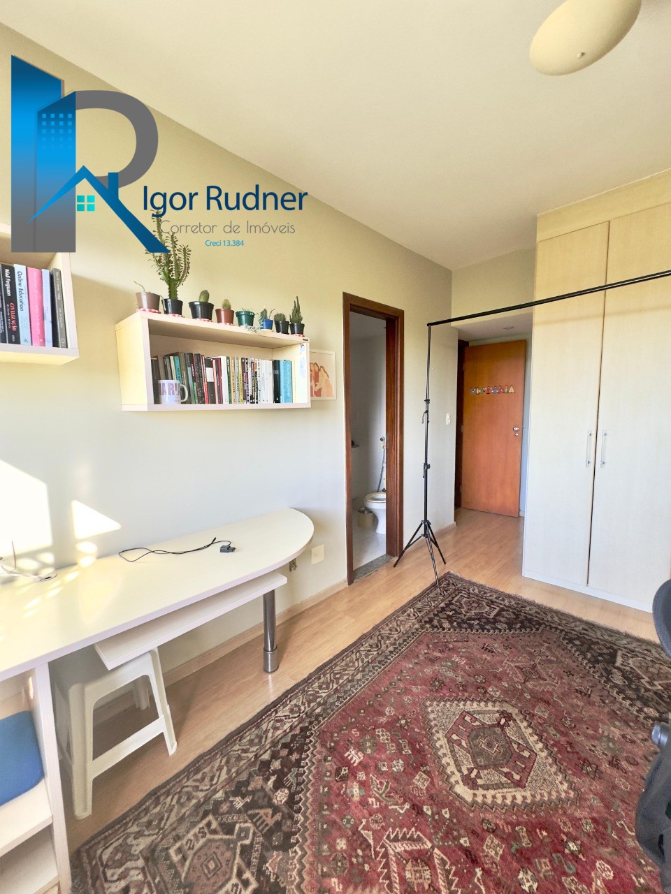 Apartamento à venda com 3 quartos, 180m² - Foto 8