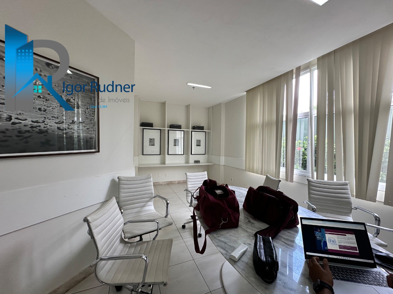 Apartamento à venda com 3 quartos, 143m² - Foto 31