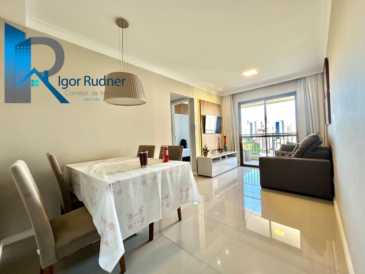 Apartamento à venda com 2 quartos, 60m² - Foto 2