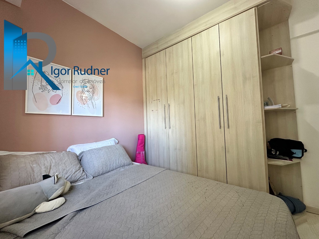 Apartamento à venda com 3 quartos, 143m² - Foto 10