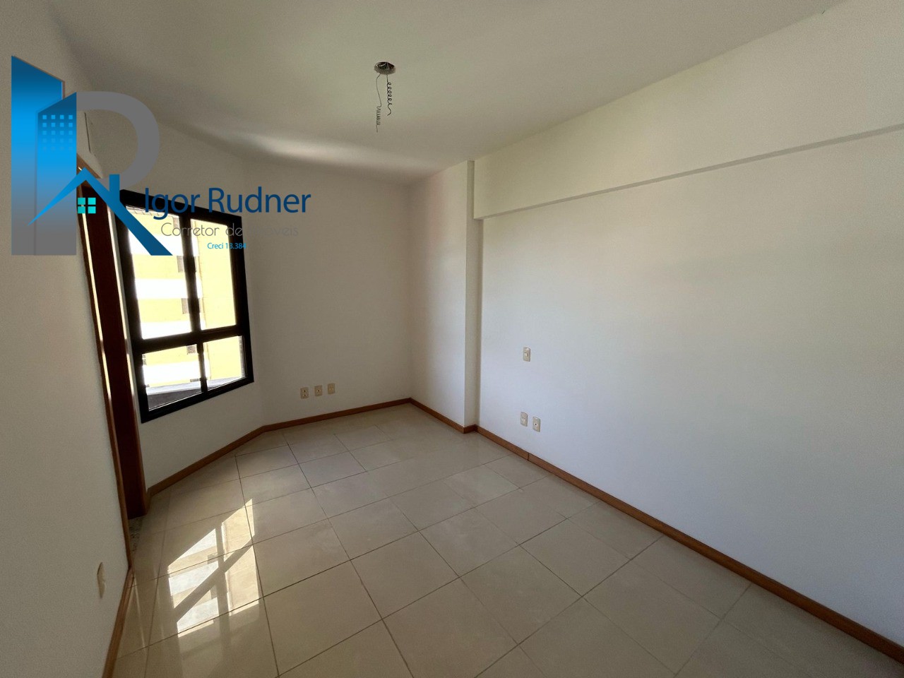 Apartamento à venda com 4 quartos, 175m² - Foto 14