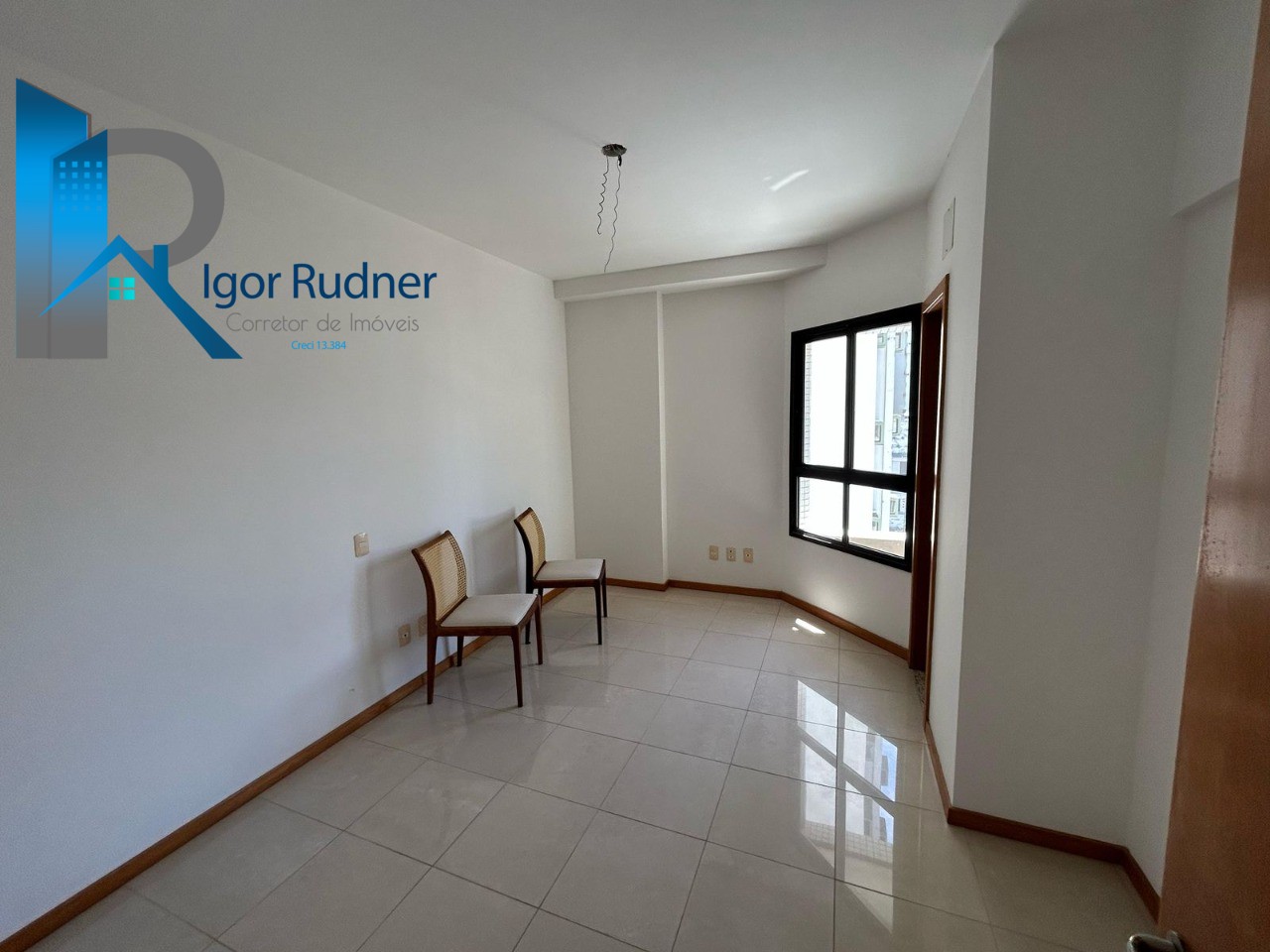 Apartamento à venda com 4 quartos, 175m² - Foto 20