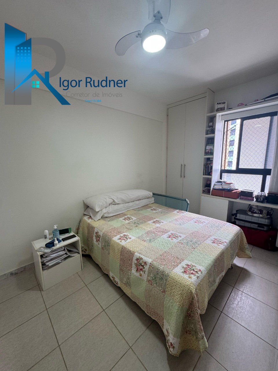 Apartamento à venda com 2 quartos, 70m² - Foto 11