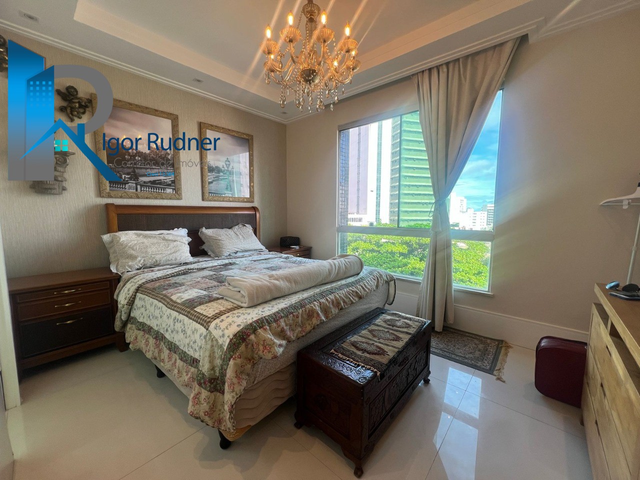 Apartamento à venda com 3 quartos, 135m² - Foto 7