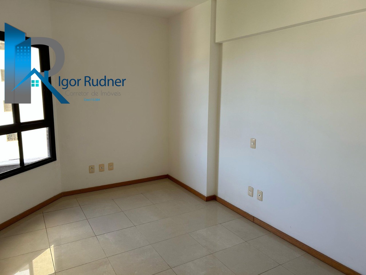Apartamento à venda com 4 quartos, 175m² - Foto 15