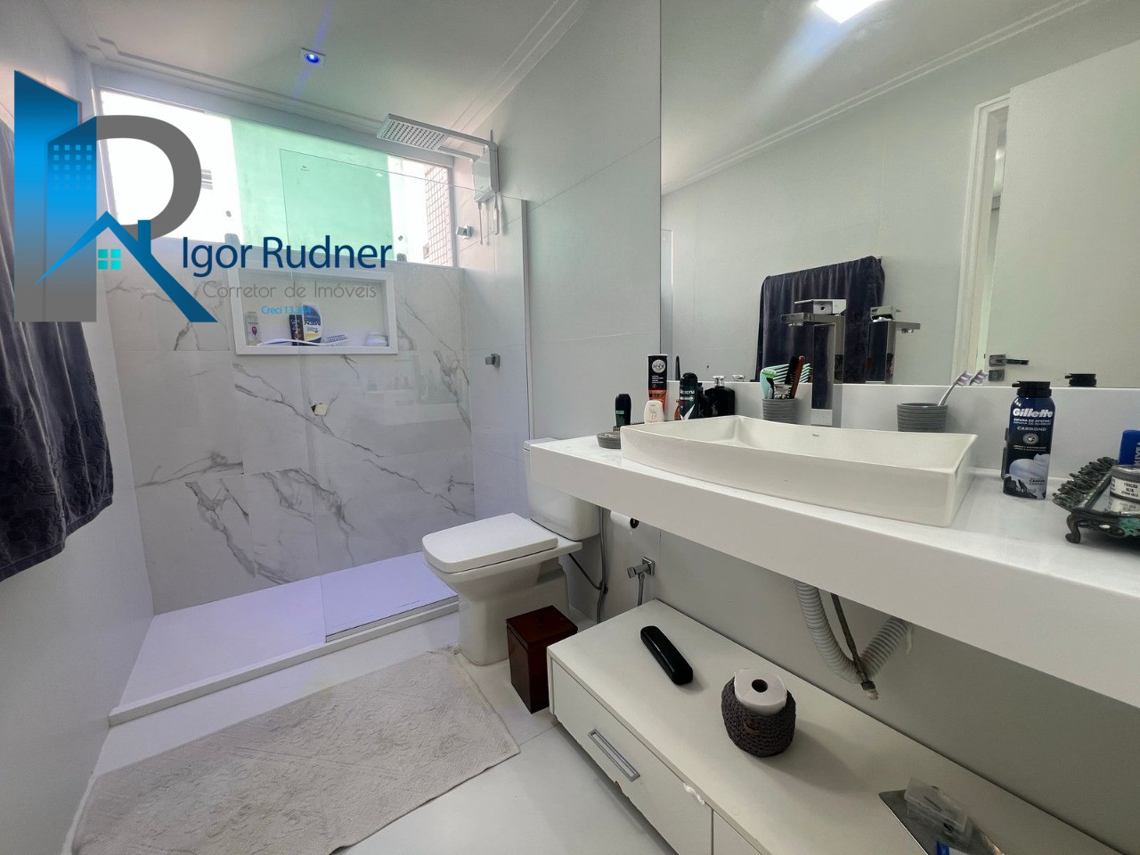 Apartamento à venda com 3 quartos, 135m² - Foto 9