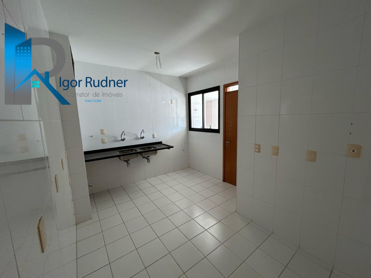 Apartamento à venda com 4 quartos, 175m² - Foto 25
