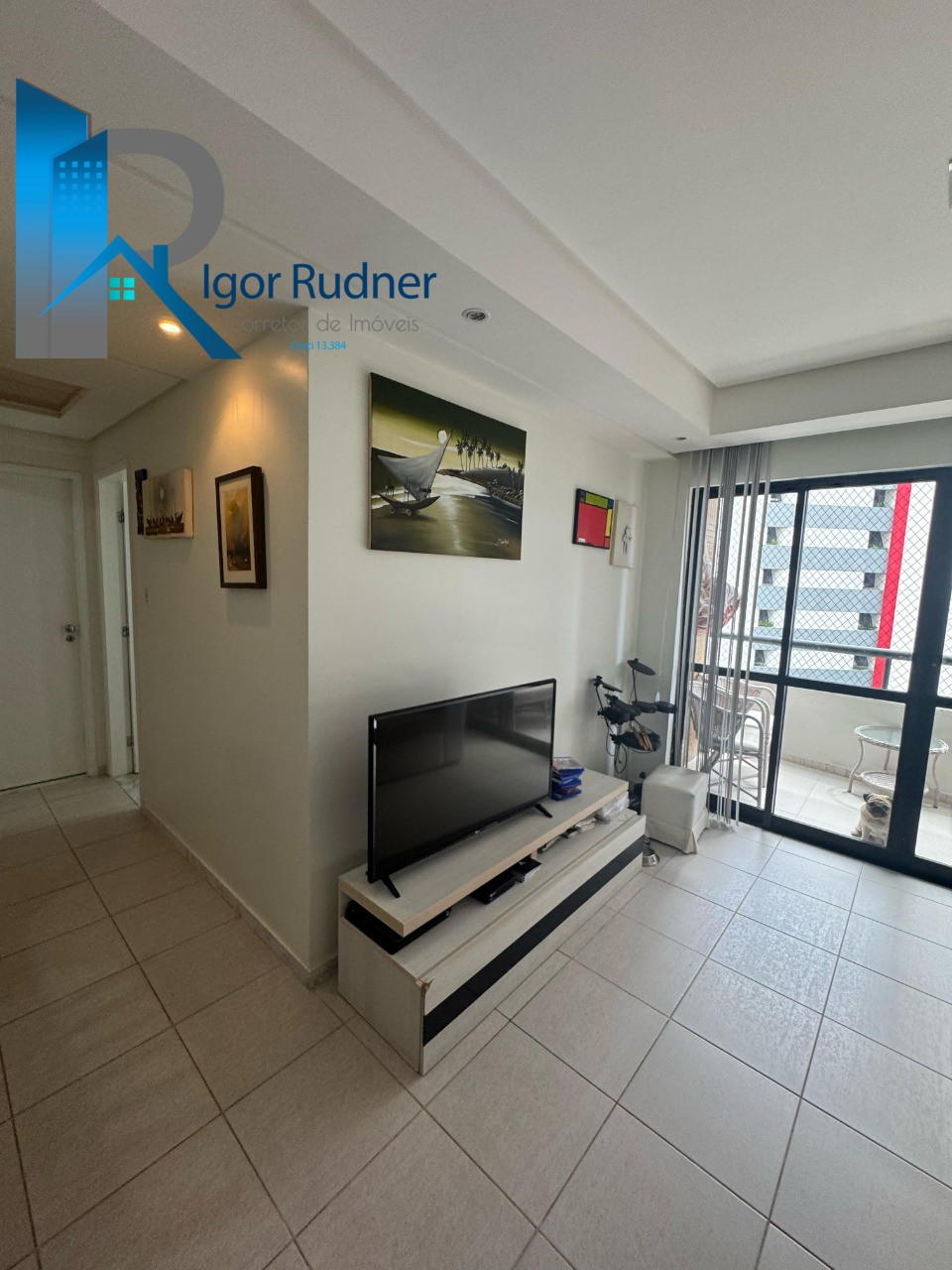 Apartamento à venda com 2 quartos, 70m² - Foto 9