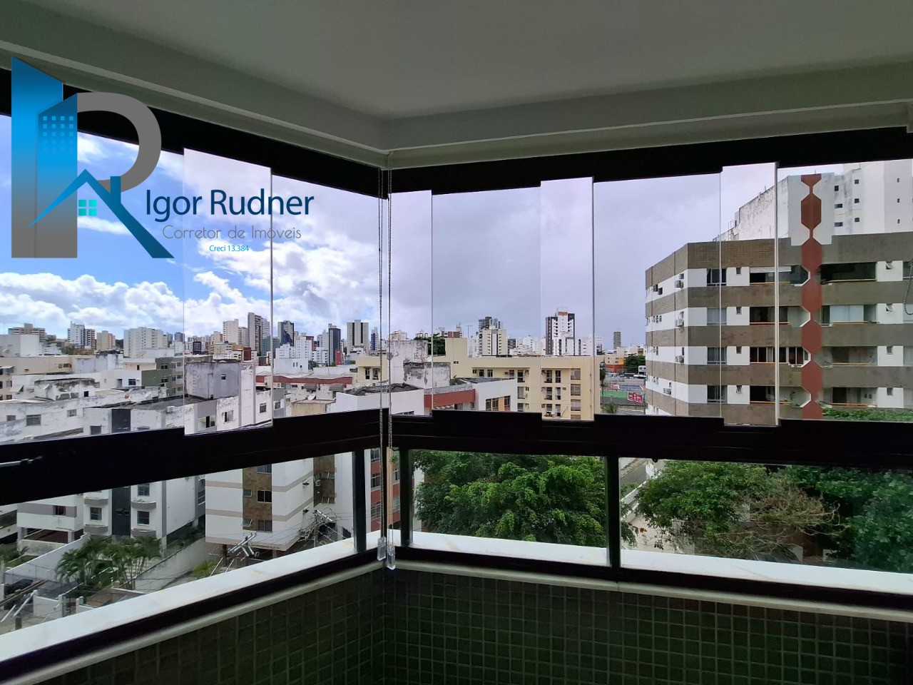 Apartamento à venda com 4 quartos, 151m² - Foto 32