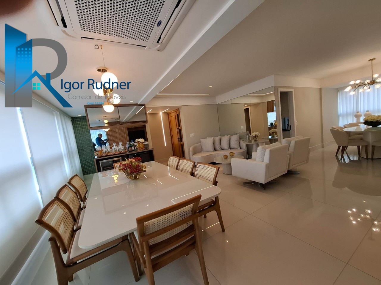 Apartamento à venda com 4 quartos, 151m² - Foto 3