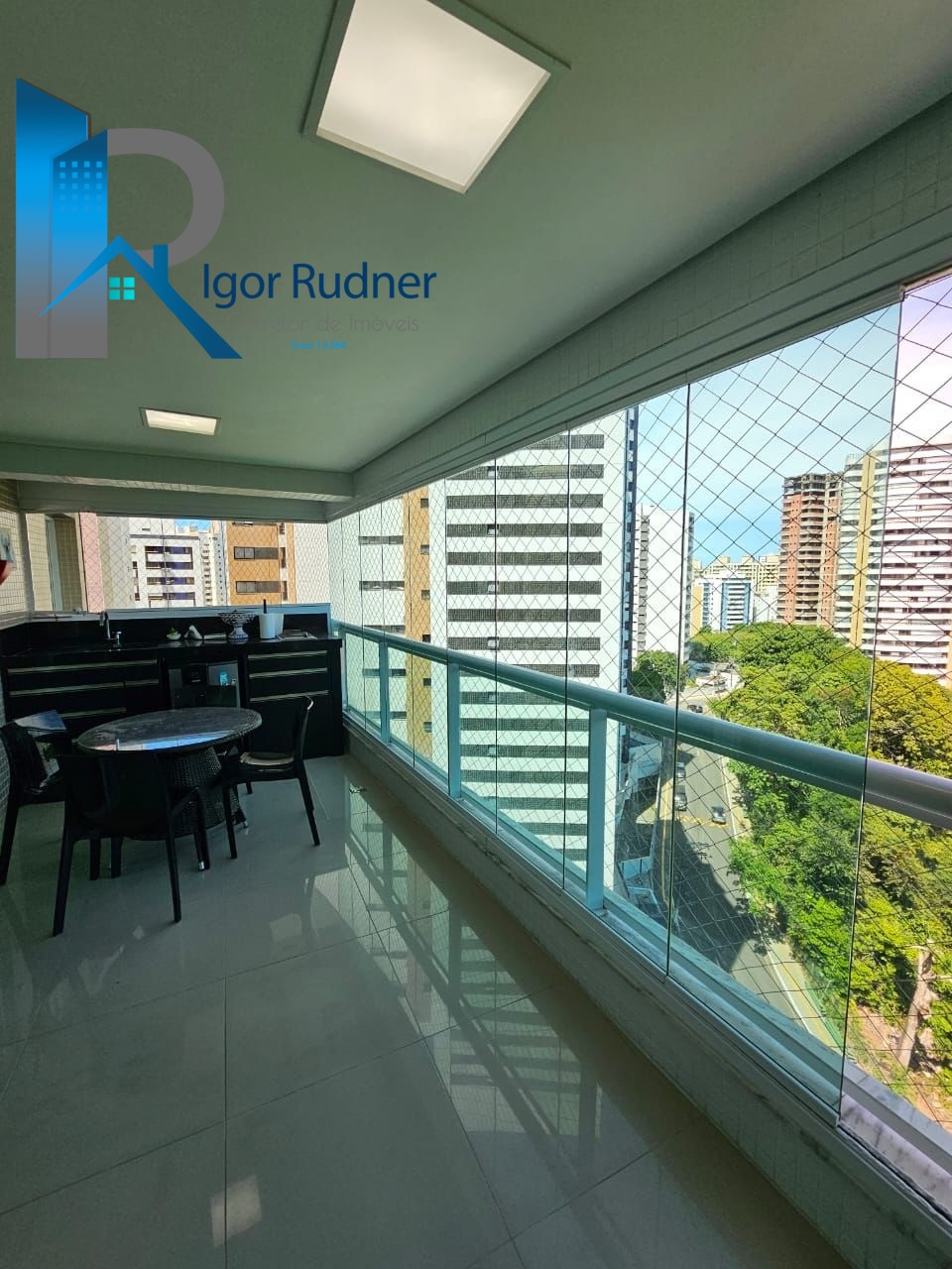 Apartamento, 3 quartos, 130 m² - Foto 2