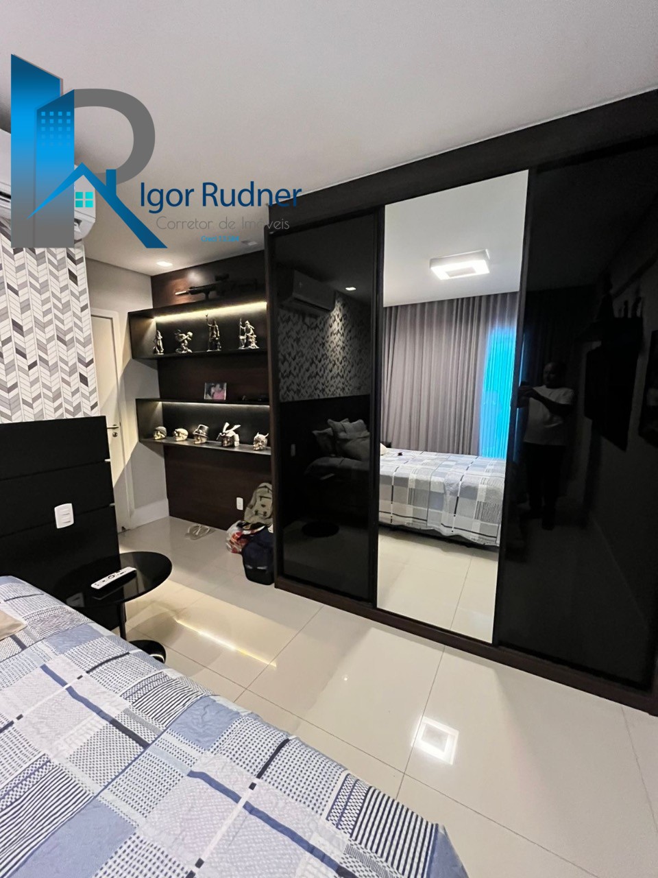 Apartamento à venda com 4 quartos, 261m² - Foto 20