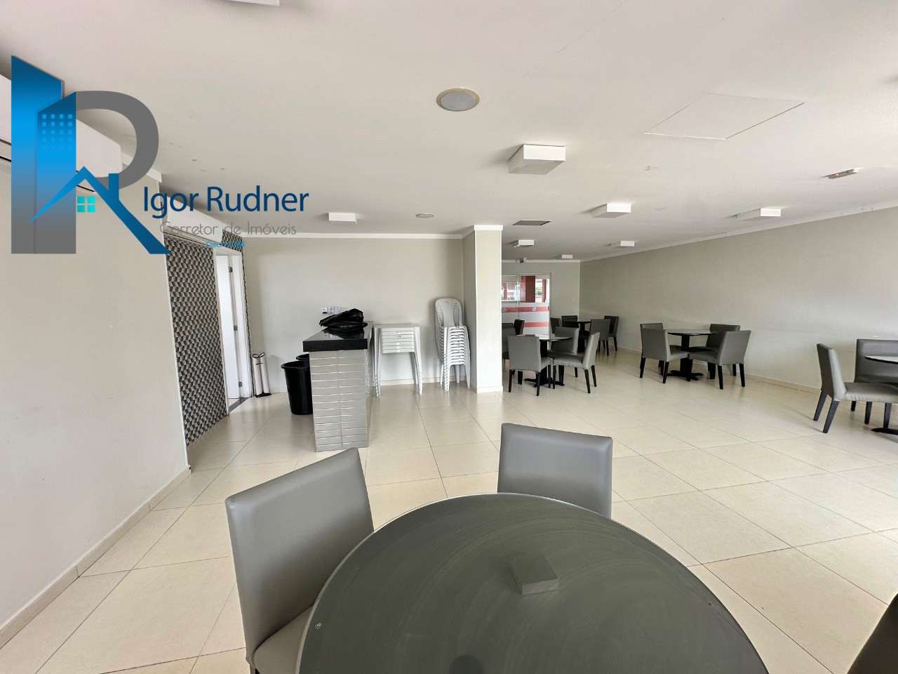 Apartamento à venda com 2 quartos, 54m² - Foto 18