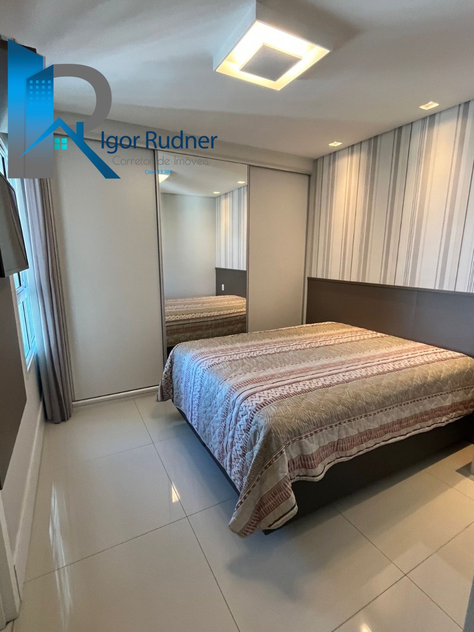 Apartamento à venda com 4 quartos, 261m² - Foto 16