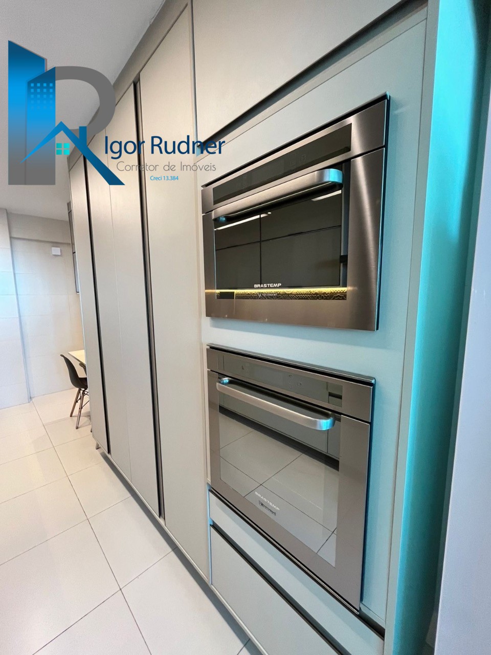 Apartamento à venda com 4 quartos, 261m² - Foto 13