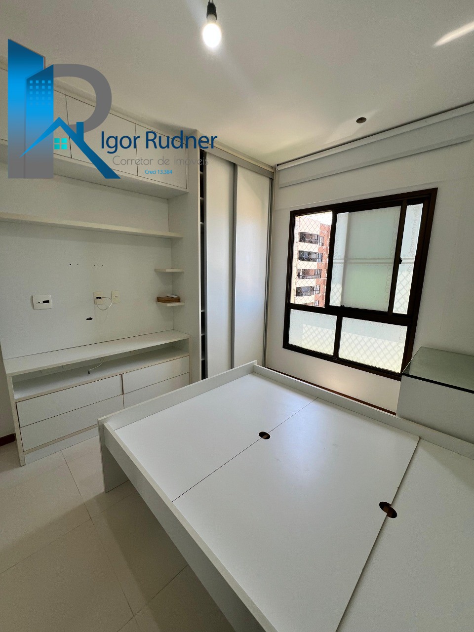 Apartamento à venda com 3 quartos, 106m² - Foto 10