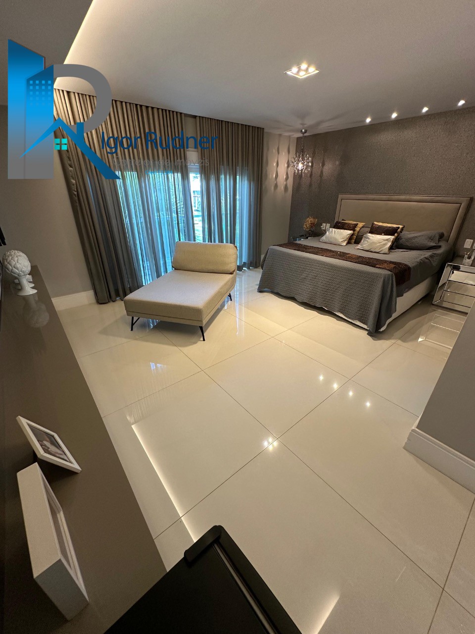 Casa de Condomínio à venda com 4 quartos, 502m² - Foto 18