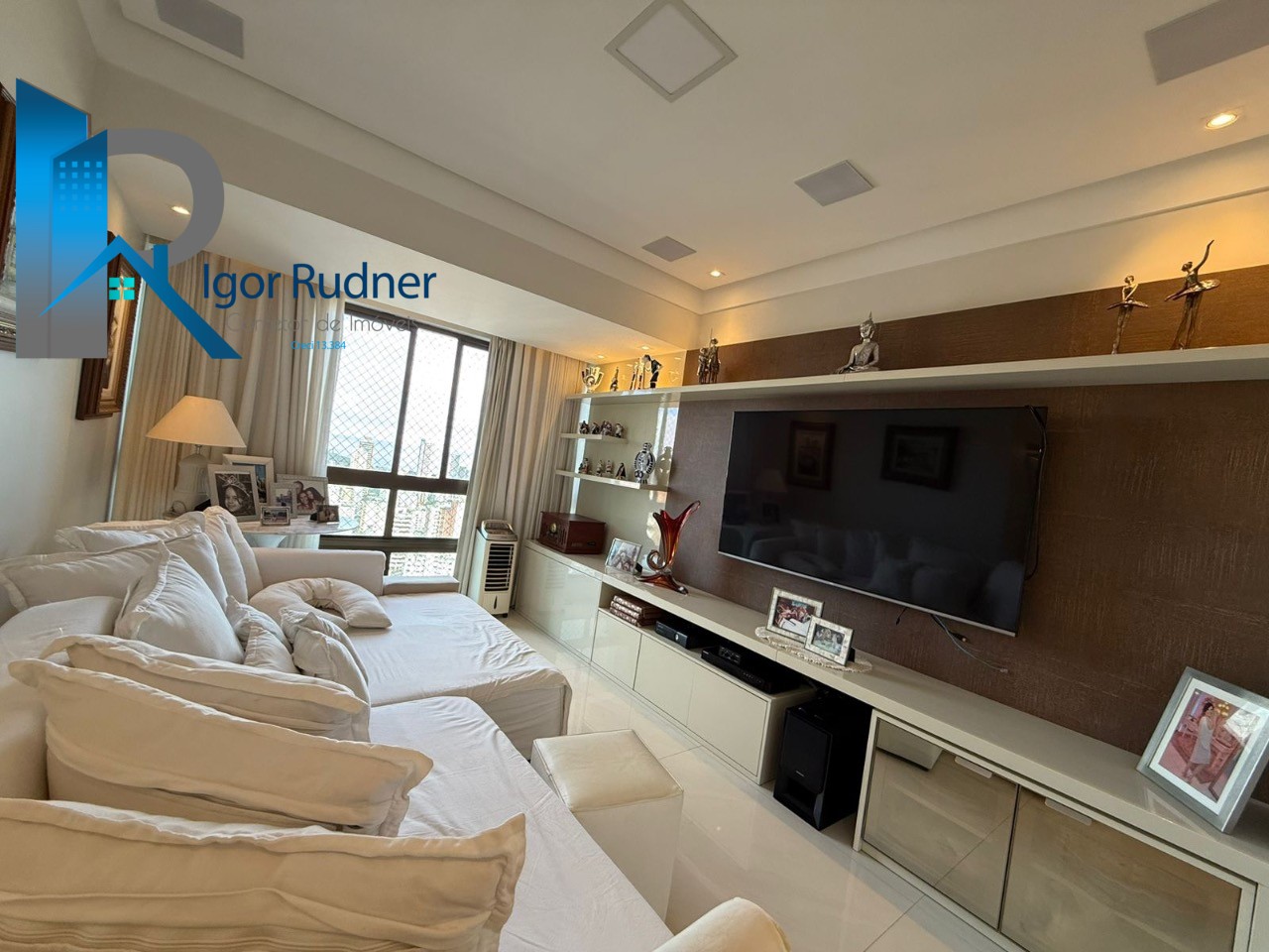 Apartamento à venda com 4 quartos, 185m² - Foto 3