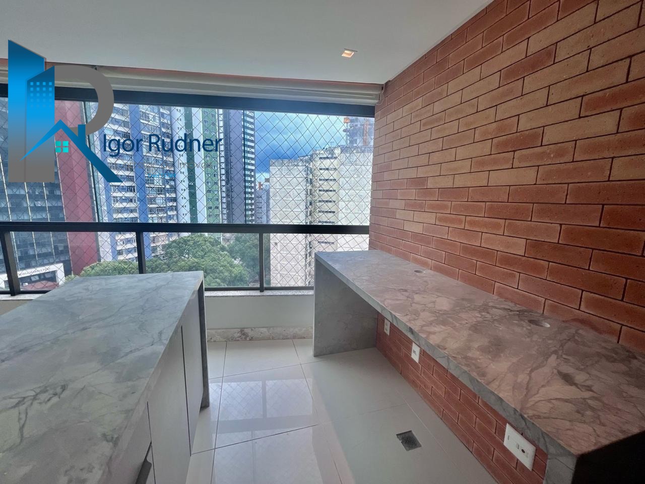 Apartamento à venda com 4 quartos, 185m² - Foto 35