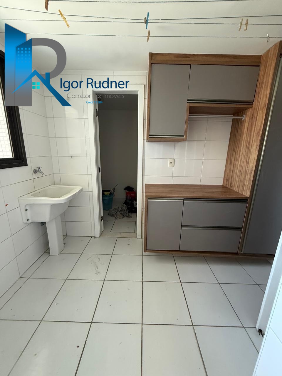 Apartamento à venda com 4 quartos, 185m² - Foto 12