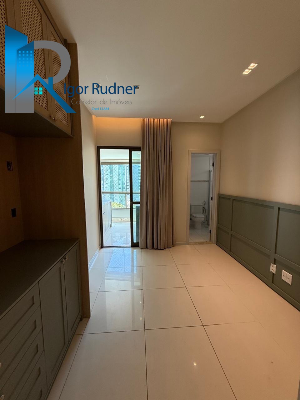 Apartamento à venda com 4 quartos, 185m² - Foto 14