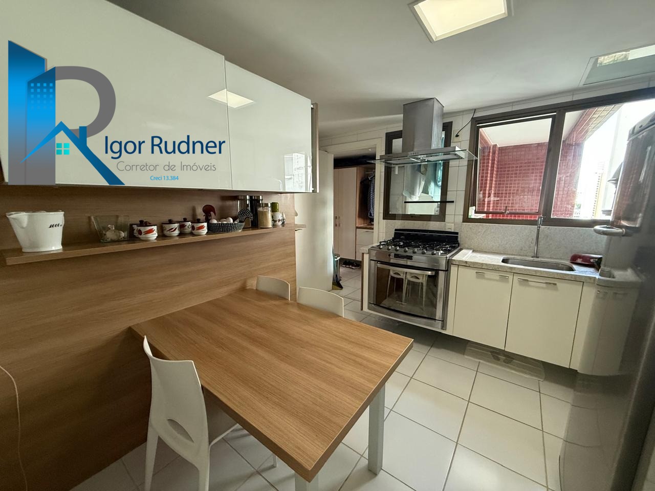 Apartamento à venda com 4 quartos, 185m² - Foto 19