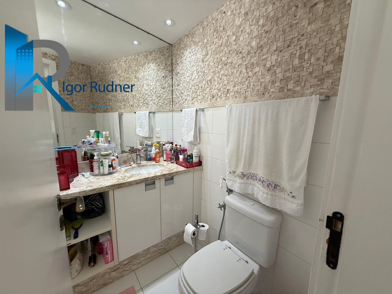 Apartamento à venda com 4 quartos, 185m² - Foto 9