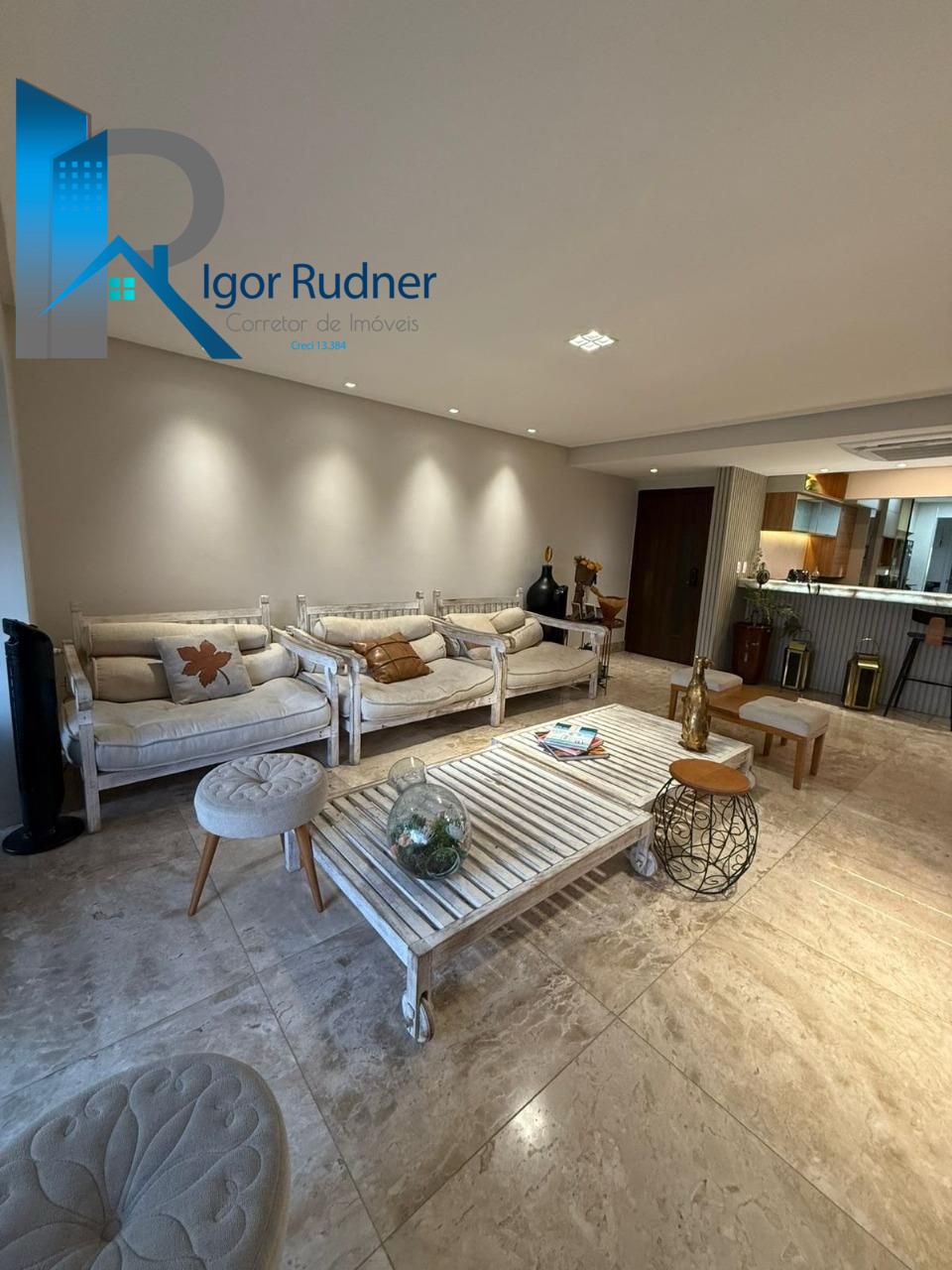 Apartamento à venda com 3 quartos, 188m² - Foto 12