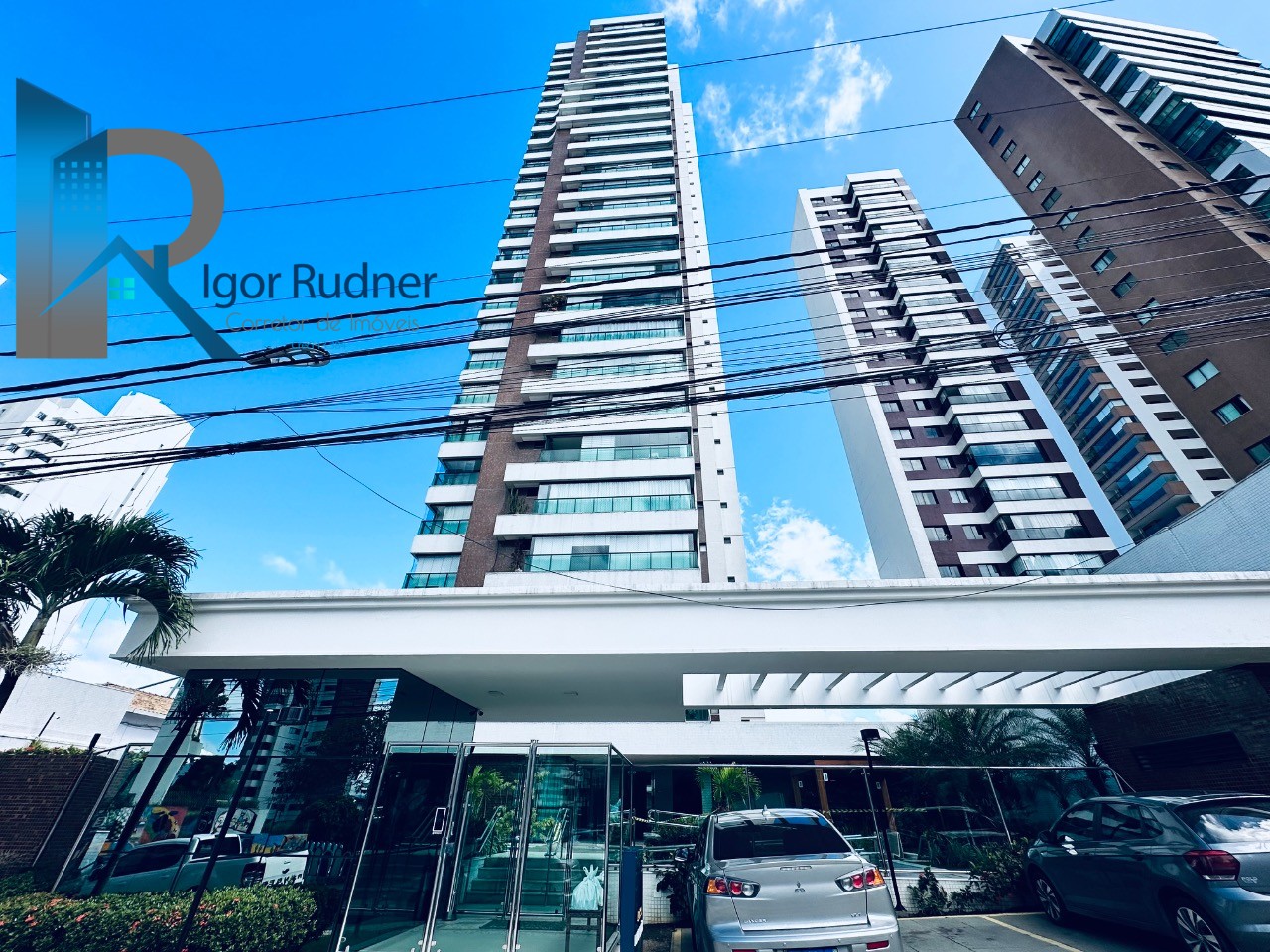 Apartamento à venda com 3 quartos, 146m² - Foto 1
