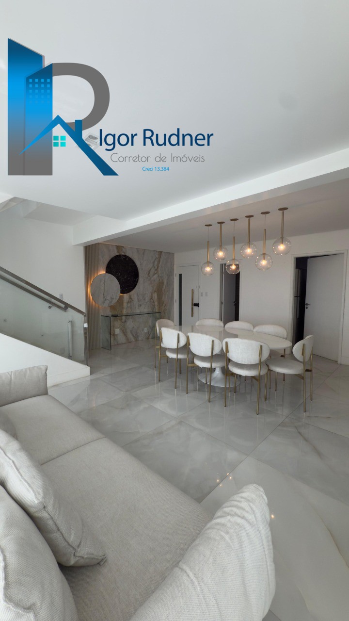 Cobertura, 3 quartos, 220 m² - Foto 2