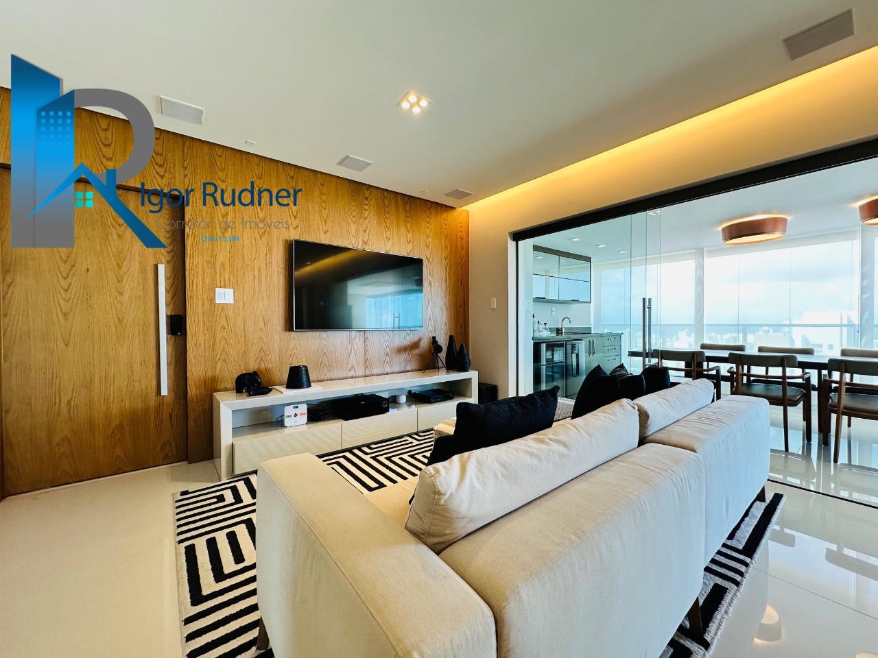 Apartamento à venda com 3 quartos, 146m² - Foto 11