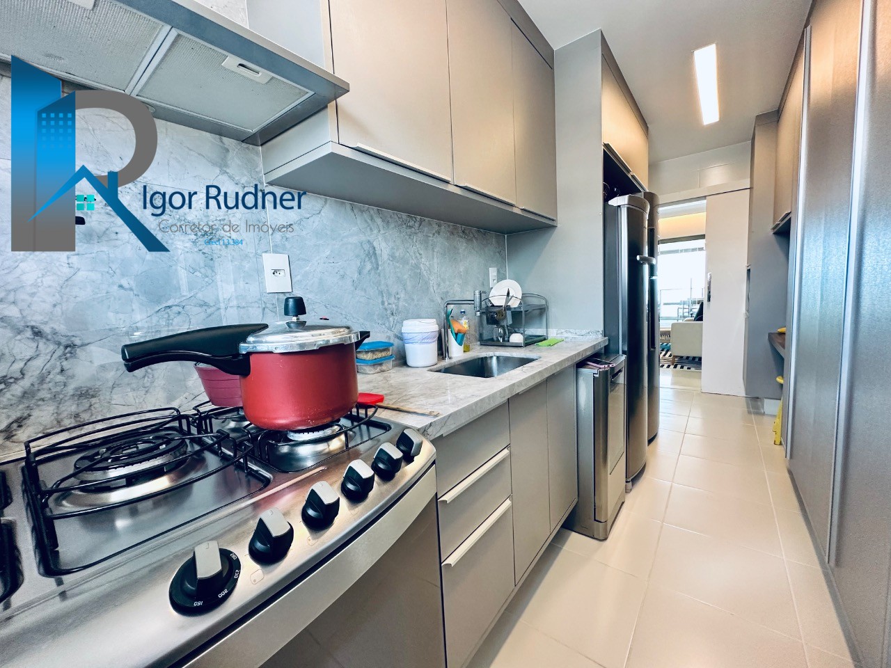 Apartamento à venda com 3 quartos, 146m² - Foto 55
