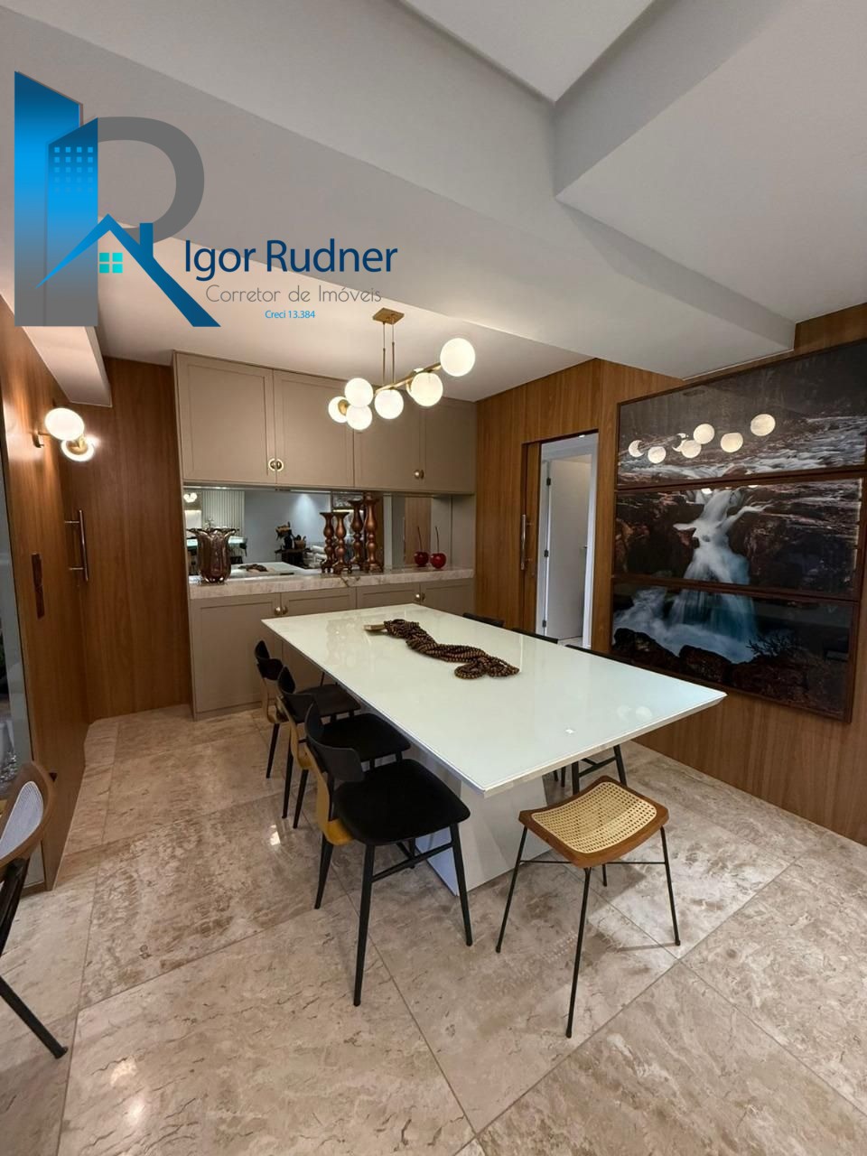 Apartamento à venda com 3 quartos, 188m² - Foto 19