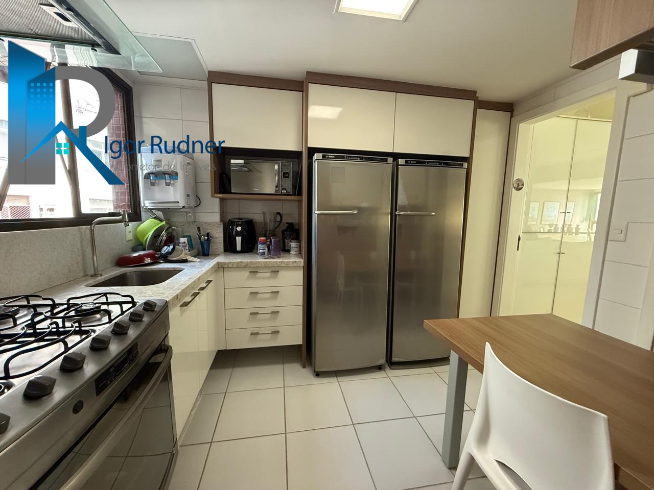 Apartamento à venda com 4 quartos, 185m² - Foto 18