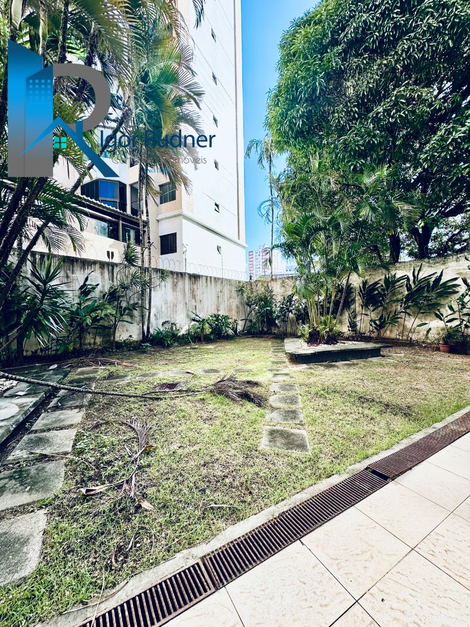 Apartamento à venda com 3 quartos, 140m² - Foto 46