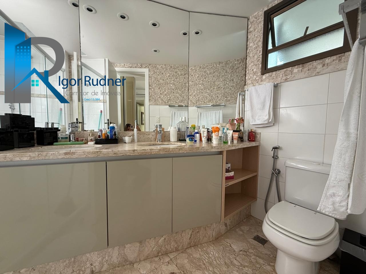 Apartamento à venda com 4 quartos, 185m² - Foto 17
