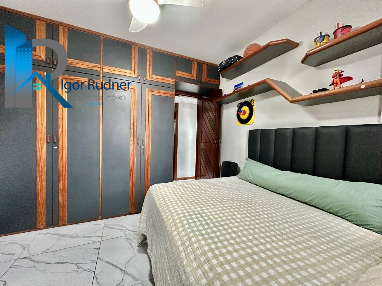 Apartamento à venda com 3 quartos, 105m² - Foto 9