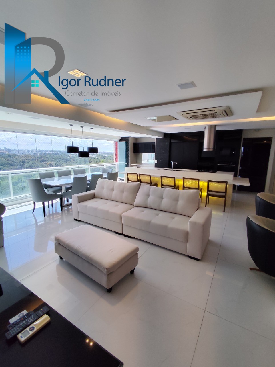 Apartamento, 3 quartos, 134 m² - Foto 1