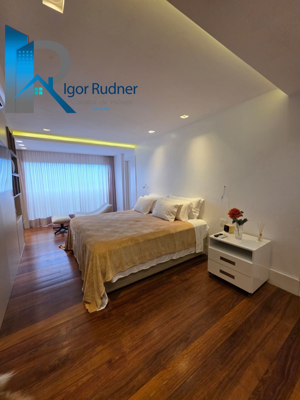 Apartamento, 4 quartos, 330 m² - Foto 22