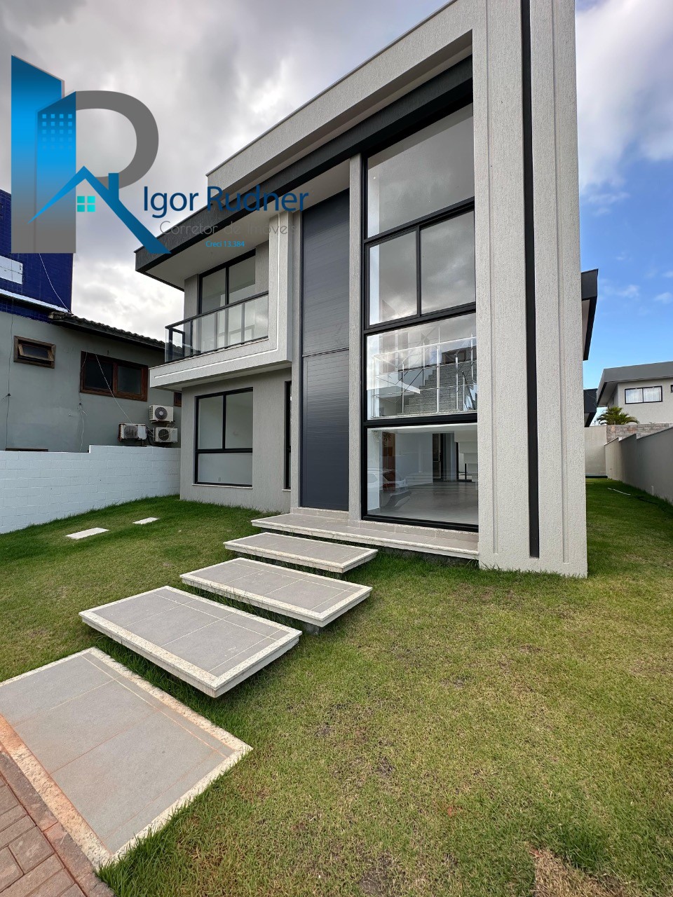 Casa de Condomínio, 4 quartos - Foto 1