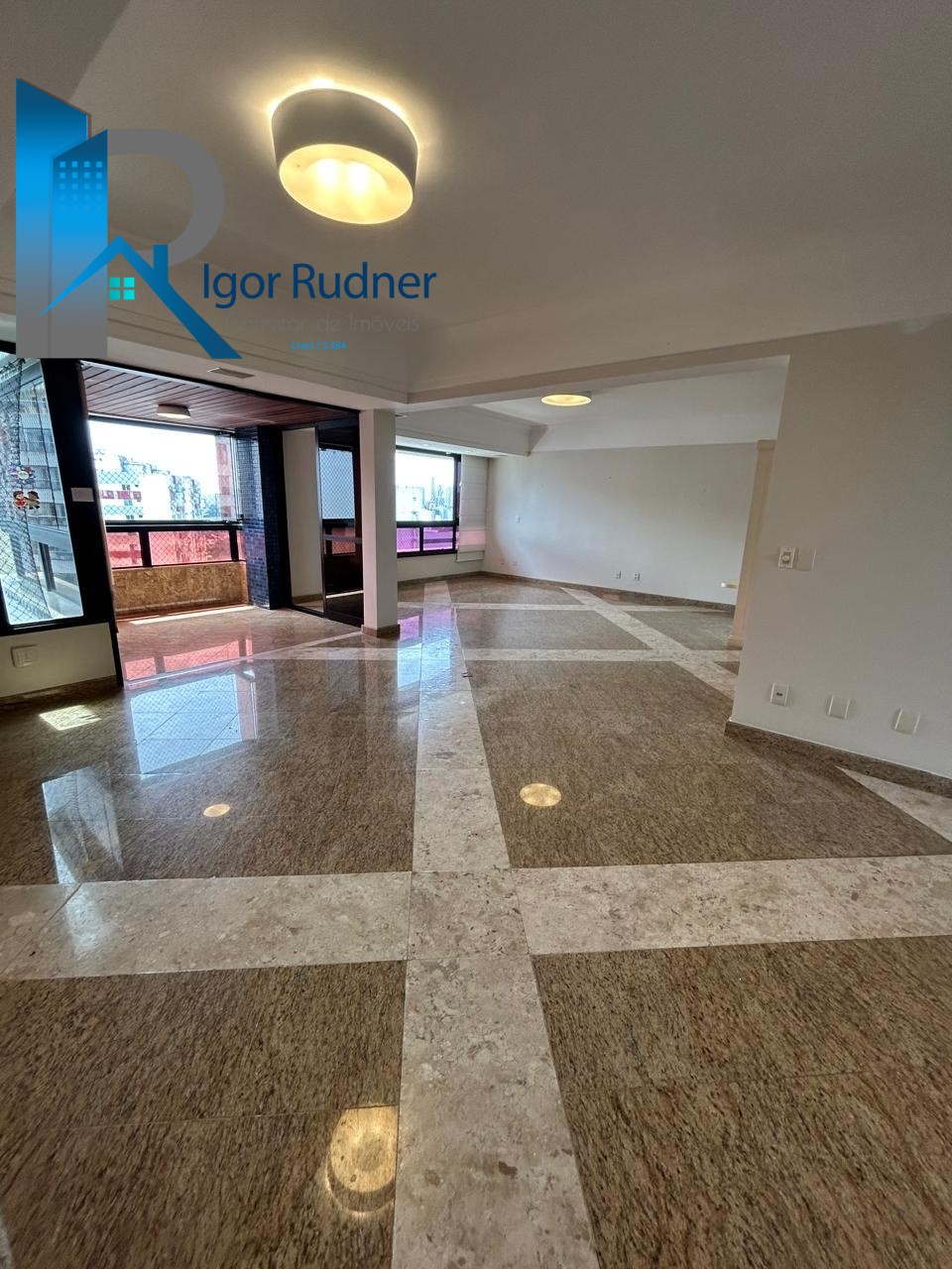 Cobertura, 3 quartos, 490 m² - Foto 1