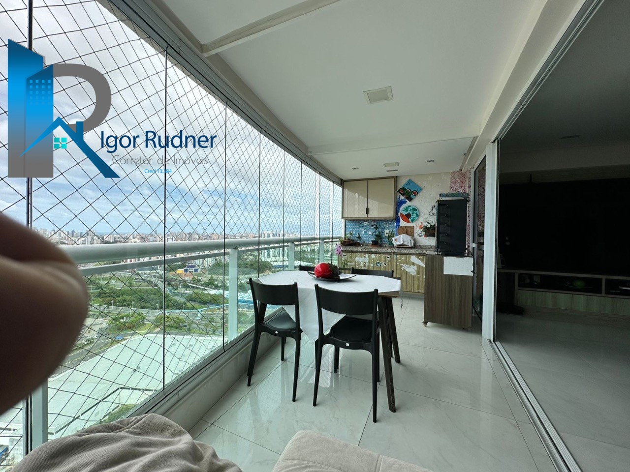 Apartamento, 3 quartos, 142 m² - Foto 2