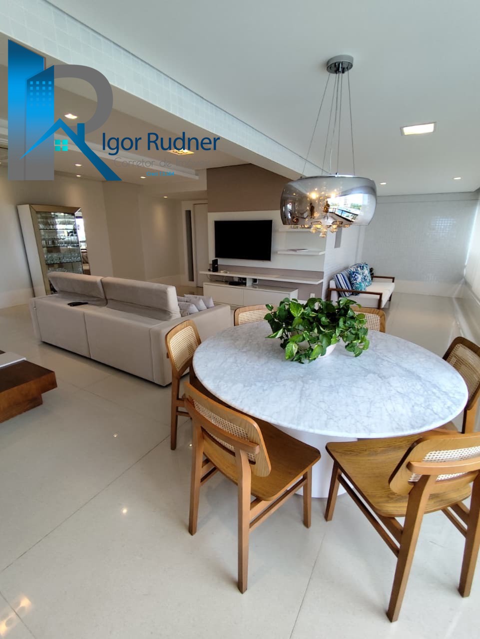 Apartamento, 4 quartos, 225 m² - Foto 2