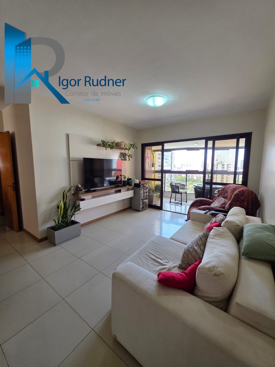 Apartamento, 3 quartos, 136 m² - Foto 1