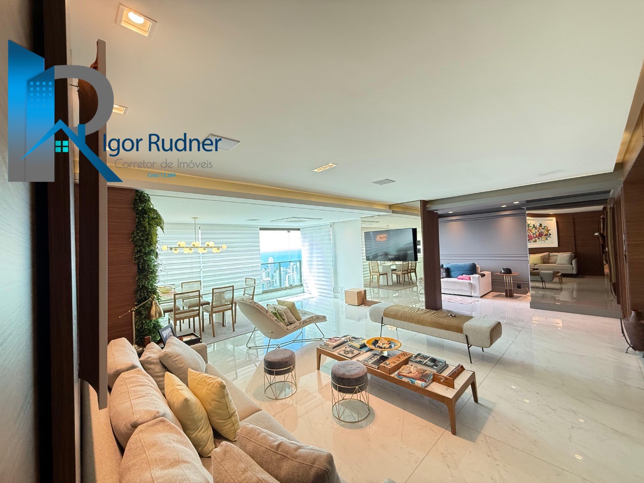 Apartamento, 3 quartos, 185 m² - Foto 1